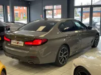 Usado BMW 520 M Sport 2021 Gris Berlina