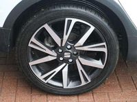 Used Seat Arona FR 108 HP (79 kW) 2023 White SUV