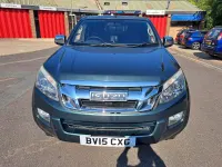 Used Isuzu D-Max 2015 Green Pickup