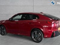 Usado BMW iX2 M Sport 150 kW (204 HP) 2024 Vermelho SUV