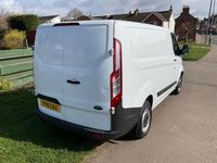 Used Ford Transit Custom 105 HP (77 kW) 2018 Yellow Van