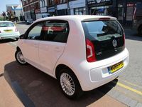 Used VW up! high up! 75 HP (55 kW) 2015 White Hatchback