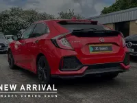 Używany Honda Civic Prestige 180 KM (132 kW) 2018 Czerwony Hatchback