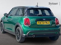 Usado Mini Cooper Classic 134 CV (98 kW) 2024 Verde Utilitario