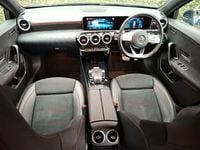 Used Mercedes A180 Executive 116 HP (85 kW) 2019 Blue Hatchback