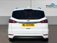 Używany Ford S-MAX Titanium 190 KM (139 kW) 2022 Biały Minivan