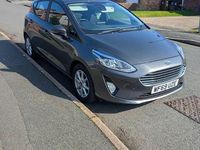 Used Ford Fiesta Zetec 100 HP (73 kW) 2019 Grey Hatchback