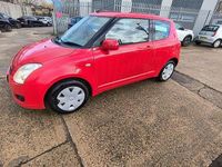 Używany Suzuki Swift SZ3 92 KM (67 kW) 2010 Czerwony Hatchback