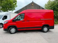 Used Maxus V90 150 HP (110 kW) 2021 Red Van