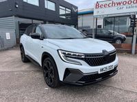 New Renault Austral Techno Esprit Alpine 2025 White/black SUV