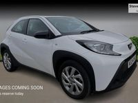 Used Toyota Aygo X PURE 72 HP (52 kW) 2024 White SUV