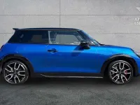 Used Mini John Cooper Works 231 HP (169 kW) 2025 Blue Hatchback