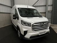 Usado Maxus V90 163 HP (119 kW) 2023 Branco Van