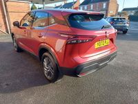 Used Nissan Qashqai Acenta Premium 158 HP (116 kW) 2022 Red SUV