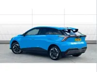 Used MG MG4 EV Trophy 150 kW (204 HP) 2023 Blue Hatchback