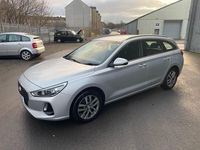 Used Hyundai i30 SE 110 HP (80 kW) 2018 Silver Estate