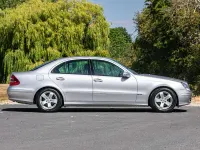 Used Mercedes E320 Avantgarde 221 HP (162 kW) 2022 Silver
