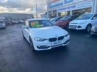Used BMW 318 Sport Line 2014 White Sedan