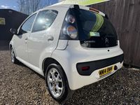 Used Citroën C1 68 HP (50 kW) 2014 White Hatchback