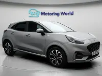 Usado Ford Puma ST-Line 125 HP (91 kW) 2023 Prateado SUV