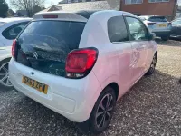 Used Citroën C1 Flair 68 HP (50 kW) 2015 White Hatchback