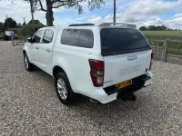 Used Isuzu D-Max 163 HP (119 kW) 2023 White Pickup