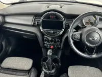Used Mini Cooper Hatch 134 HP (98 kW) 2016 White Hatchback