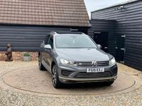 used VW Touareg 3.0 V6 R-LINE TDI BLUEMOTION TECHNOLOGY 5d 259 BHP