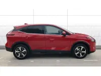 Used Nissan Qashqai N-Connecta 140 HP (102 kW) 2022 Red SUV