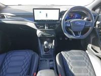 Gebraucht Ford Focus ST-Line 155 PS (114 kW) 2022 Blau Kleinwagen
