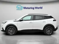 Second-hand Peugeot e-2008 Active+ 100 kW (136 CP) 2022 SUV