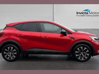 Used Renault Captur Evolution 91 HP (66 kW) 2022 Red SUV