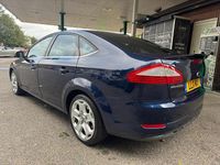 Begagnad Ford Mondeo Titanium 2011 Blå Halvkombi