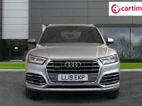 Begagnad Audi Q5 S-Line 190 HK (139 kW) 2019 Silver SUV
