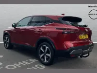 Used Nissan Qashqai N-Connecta 138 HP (101 kW) 2022 Red SUV