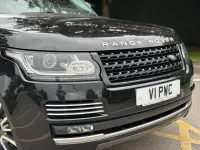 Used Land Rover Range Rover Vogue SE 306 HP (225 kW) 2018 Black SUV
