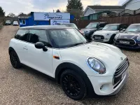Used Mini Cooper Hatch 136 HP (100 kW) 2017 White Hatchback