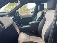 Used Land Rover Discovery 5 SE Dynamic 300 HP (220 kW) 2023 Black SUV