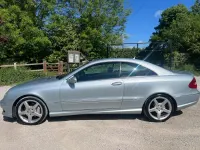 Usado Mercedes CLK220 2007 Prateado Coupé