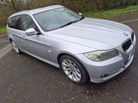 Used BMW 318 Exclusive 2011 Silver Estate