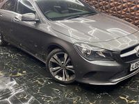Begagnad Mercedes CLA180 122 HK (89 kW) 2017 Grå Sedan