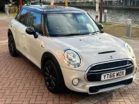 Używany Mini Cooper S Hatch 2016 Srebrny Hatchback