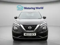 Usado Nissan Juke N-Connecta 114 HP (83 kW) 2023 Preto SUV
