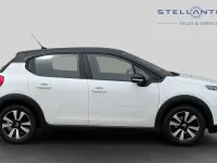 Used Citroën C3 Feel 67 HP (49 kW) 2019 White Hatchback