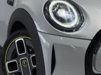 Usado Mini Cooper SE Hatch 33 kW (45 CV) 2021 Plateado Utilitario