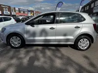 Używany VW Polo S 60 KM (44 kW) 2016 Srebrny Hatchback