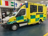 Used Mercedes Sprinter 190 HP (139 kW) 2015 Yellow Van