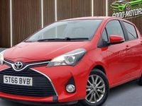Used Toyota Yaris 99 HP (72 kW) 2016 Hatchback