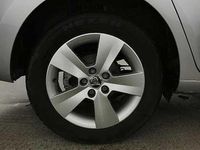 Used Skoda Rapid SE 88 HP (64 kW) 2017 Brilliant silver metallic Hatchback