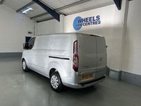 Used Ford Transit Custom Limited 130 HP (95 kW) 2022 Silver Van